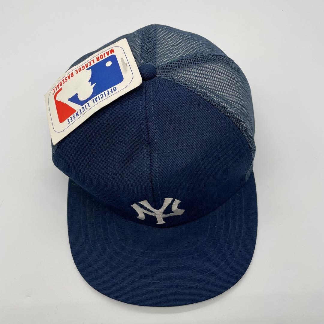 【超希少】80s ヤンキース メッシュキャップ AJD つば裏緑 デッドストック