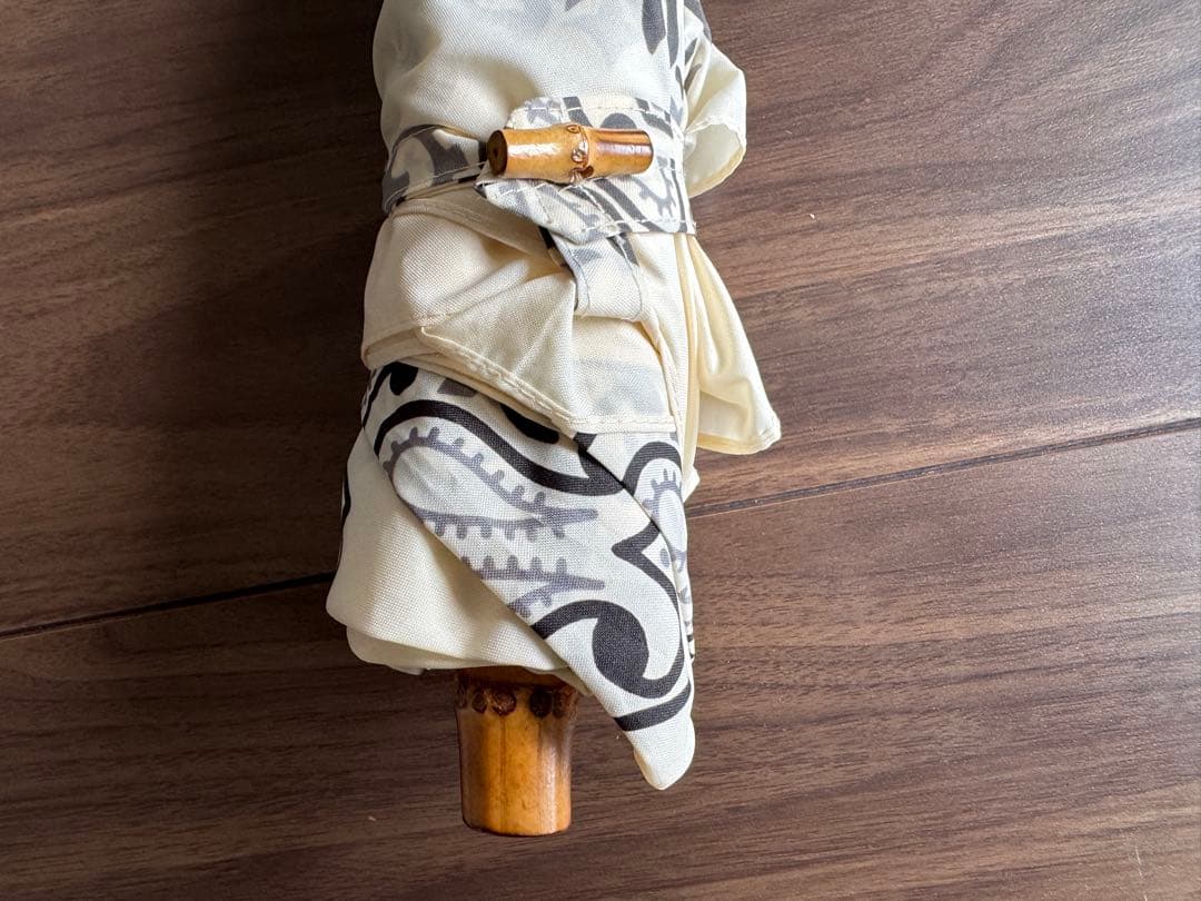 manipuri★マニプリ ペーズリー柄 晴雨兼用 折りたたみ傘 ベージュ