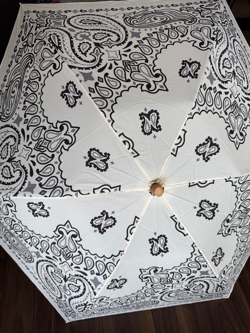 manipuri★マニプリ ペーズリー柄 晴雨兼用 折りたたみ傘 ベージュ