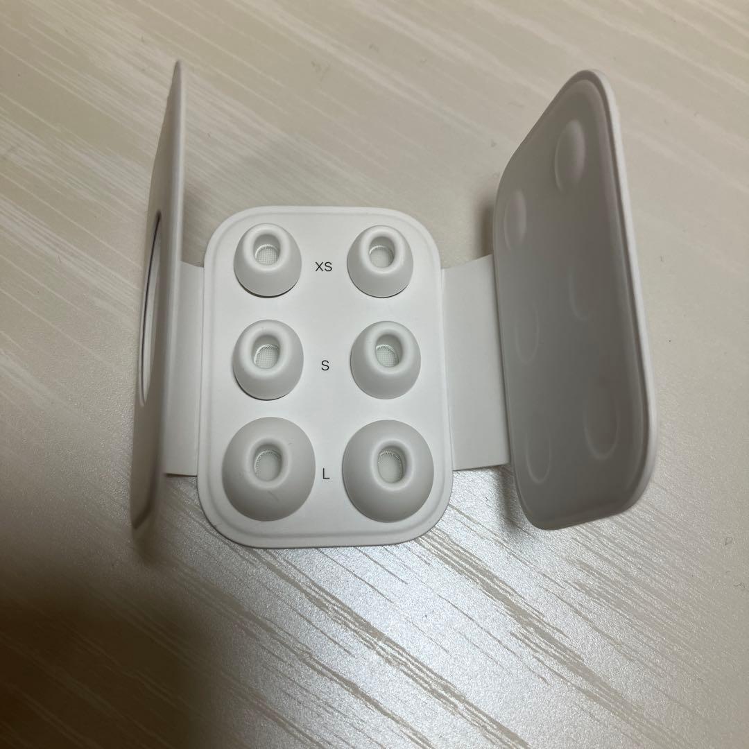 【中古】AirPods Pro 2（刻印あり）