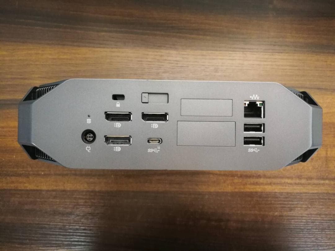 HP Z2 Mini G4 i7 9700KF 32GBメモリ 1TB SSD