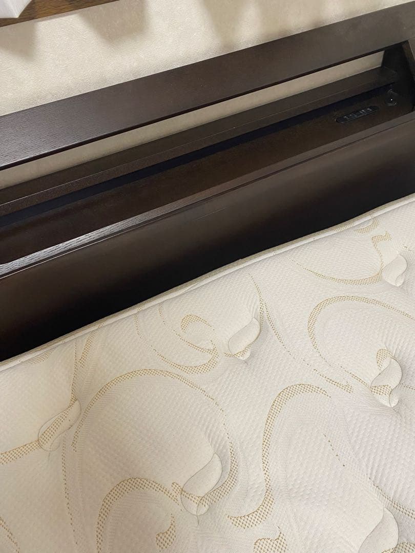 シモンズ 　セミダブルマットレス