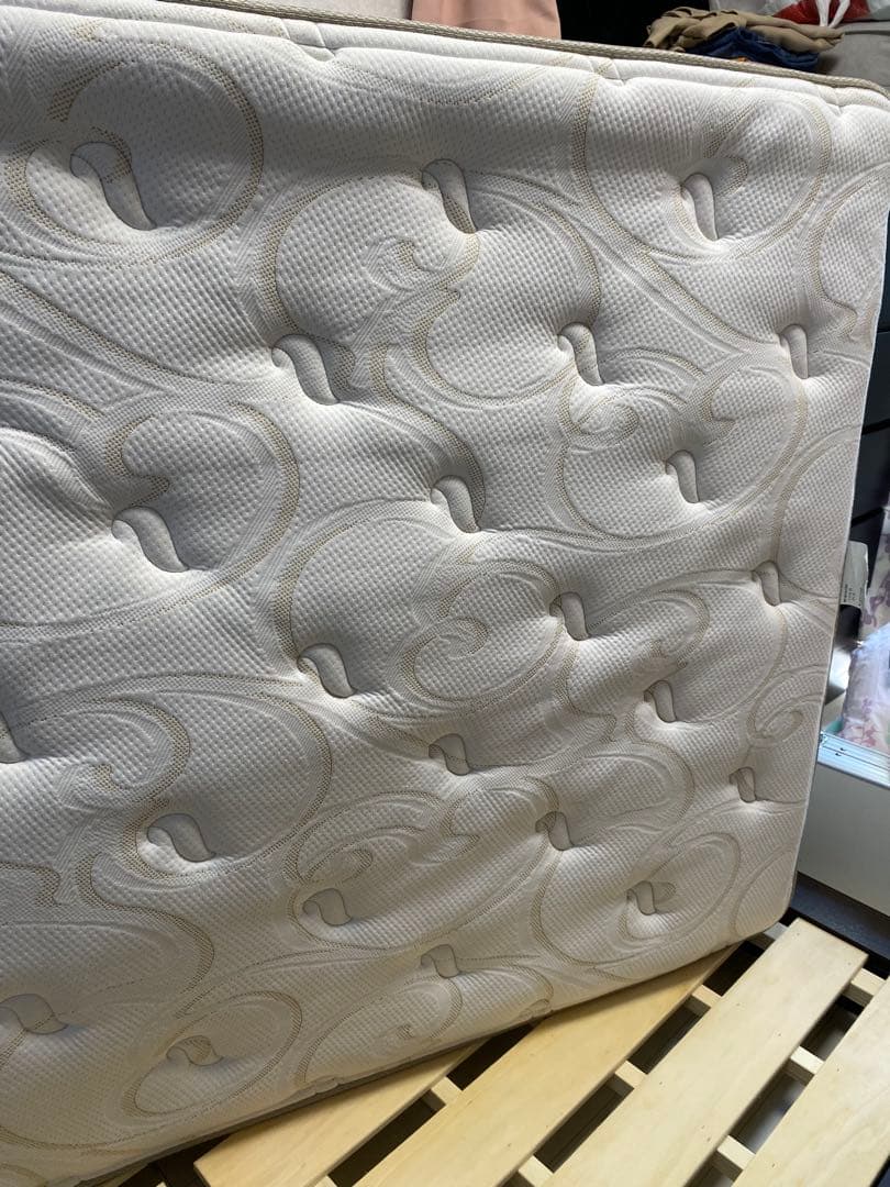 シモンズ 　セミダブルマットレス