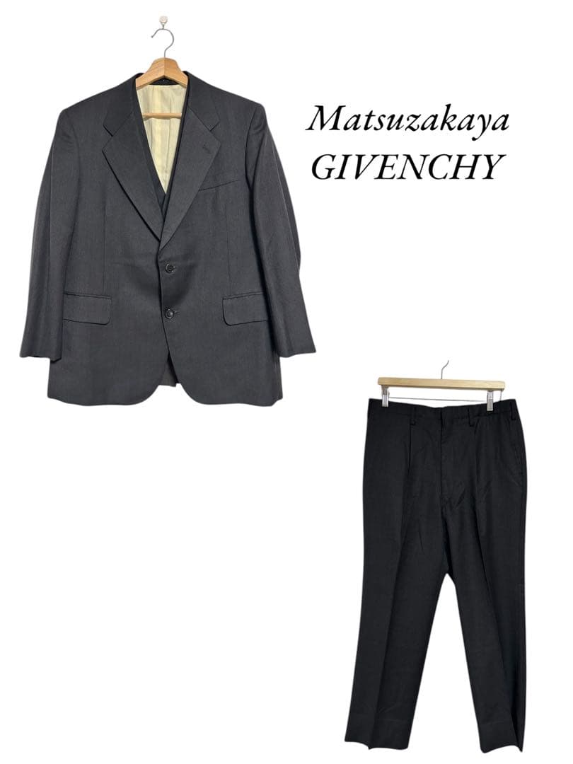 GIVENCHY メンズスーツ　3点セットベスト付き (Matsuzakaya)