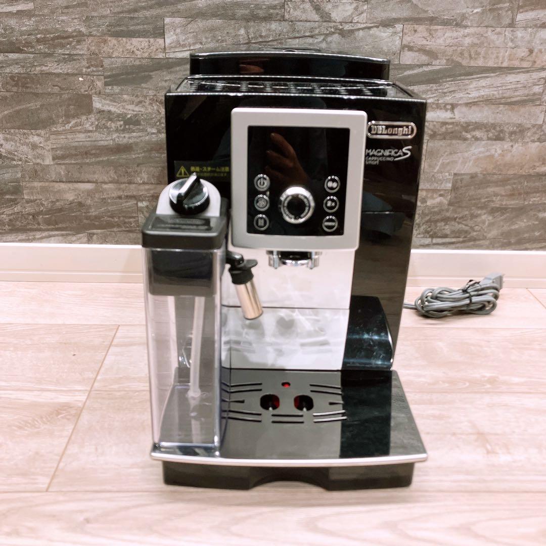 デロンギ　マグニフィカSカプチーノ 全自動コーヒーマシンECAM23260SBN