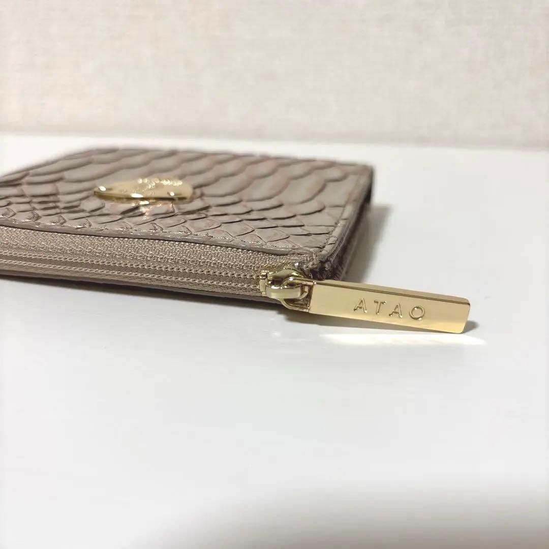 アタオ ミリモ　パイソン　財布
