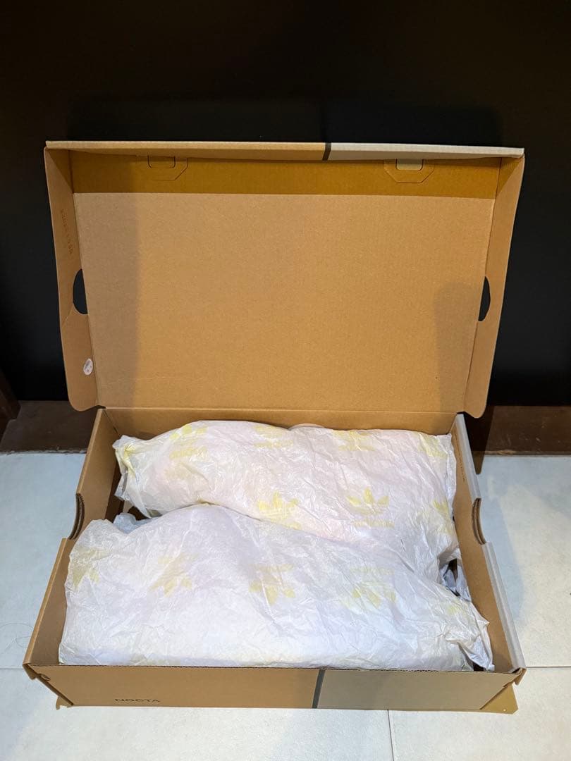 Nike Kevin Durant 18 ピンク 花柄 バスケットボールシューズ