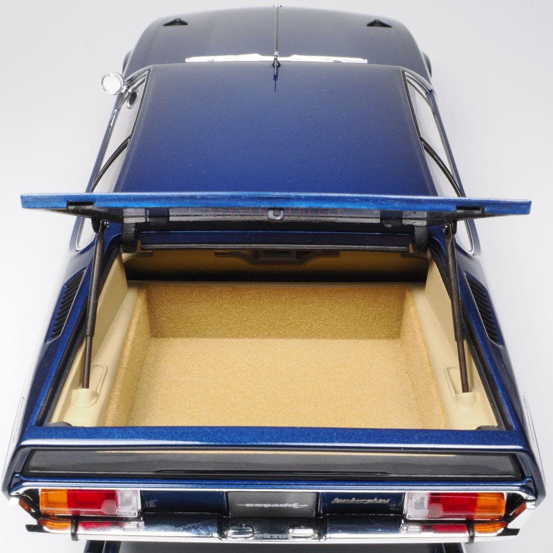 オートアート 1/18 ランボルギーニ エスパーダ ブルー