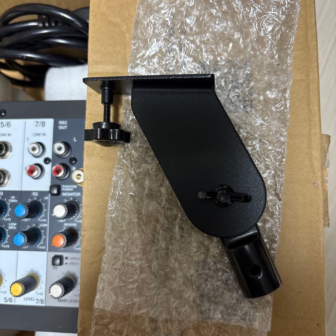 クラッシックプロ　Powered Mixer PM08 ミキサー