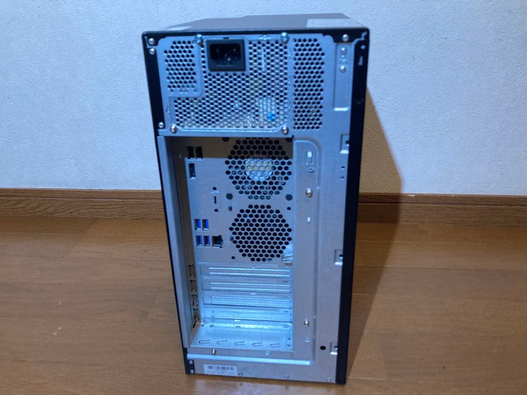 サーバー PRIMERGY TX1310 M3 PentiumG4560 4GB 250G