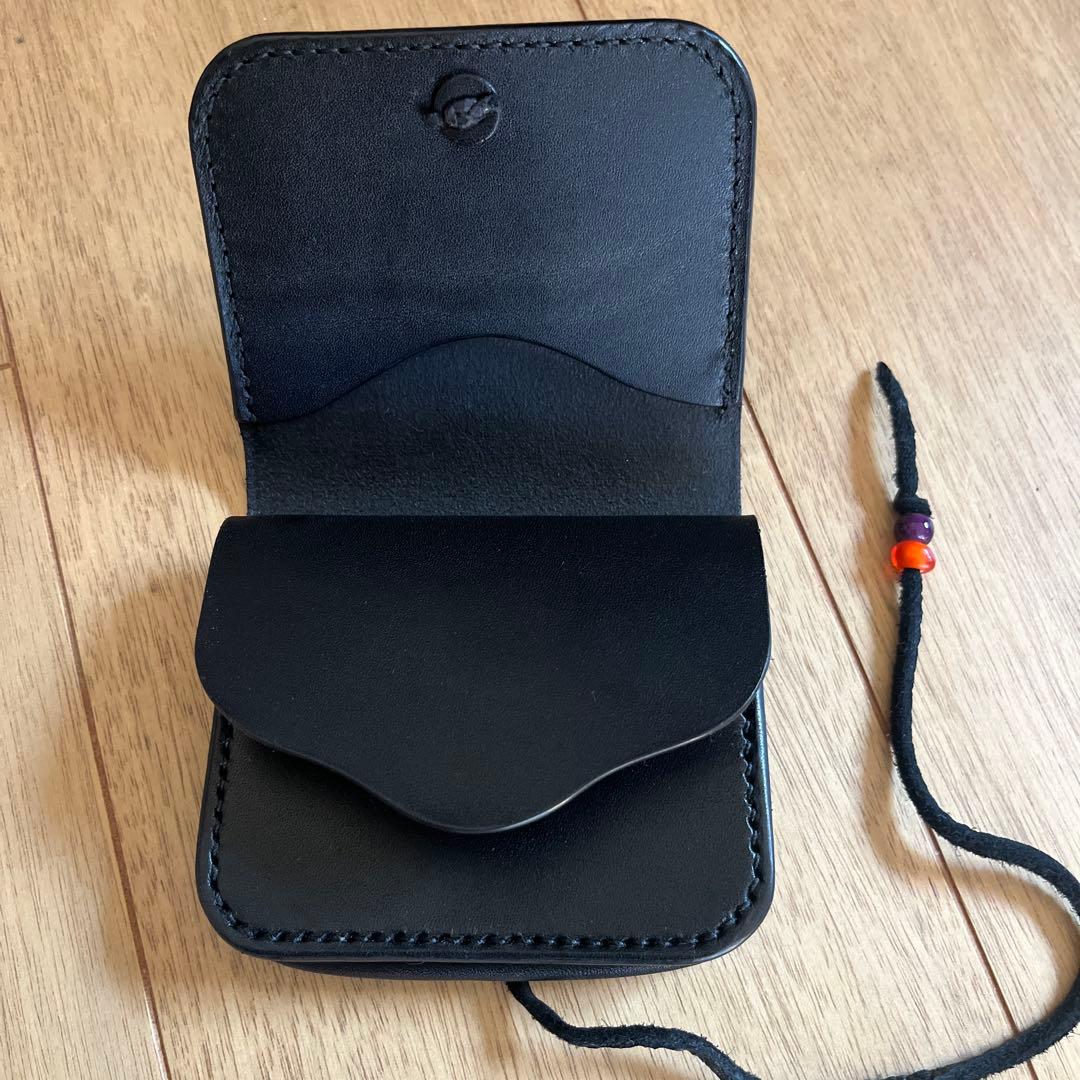 フラワーコンチョ　ハンドメイド　ケース　ブラック