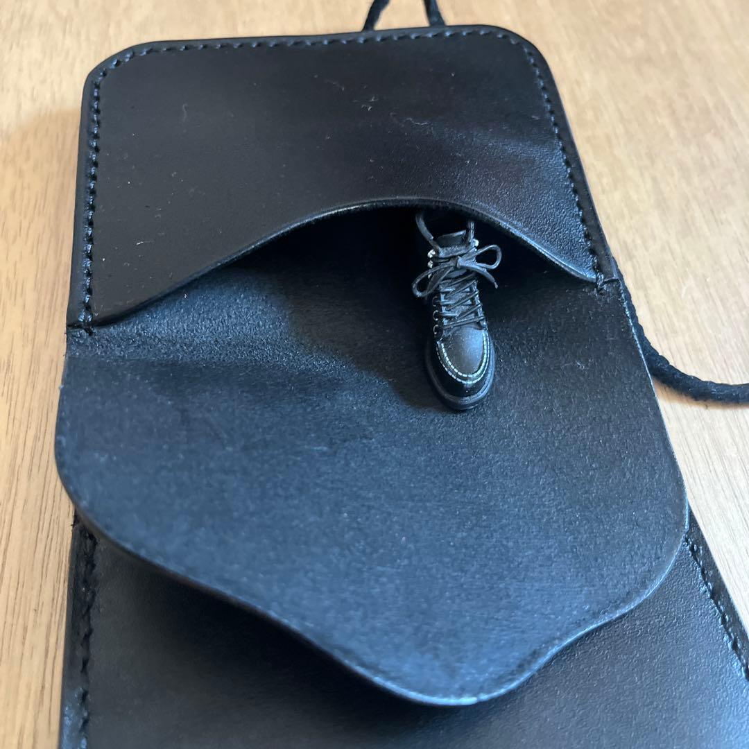 フラワーコンチョ　ハンドメイド　ケース　ブラック