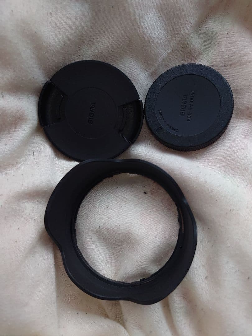 sigma 16mm f1.4 dc dn eマウント(光学美品)