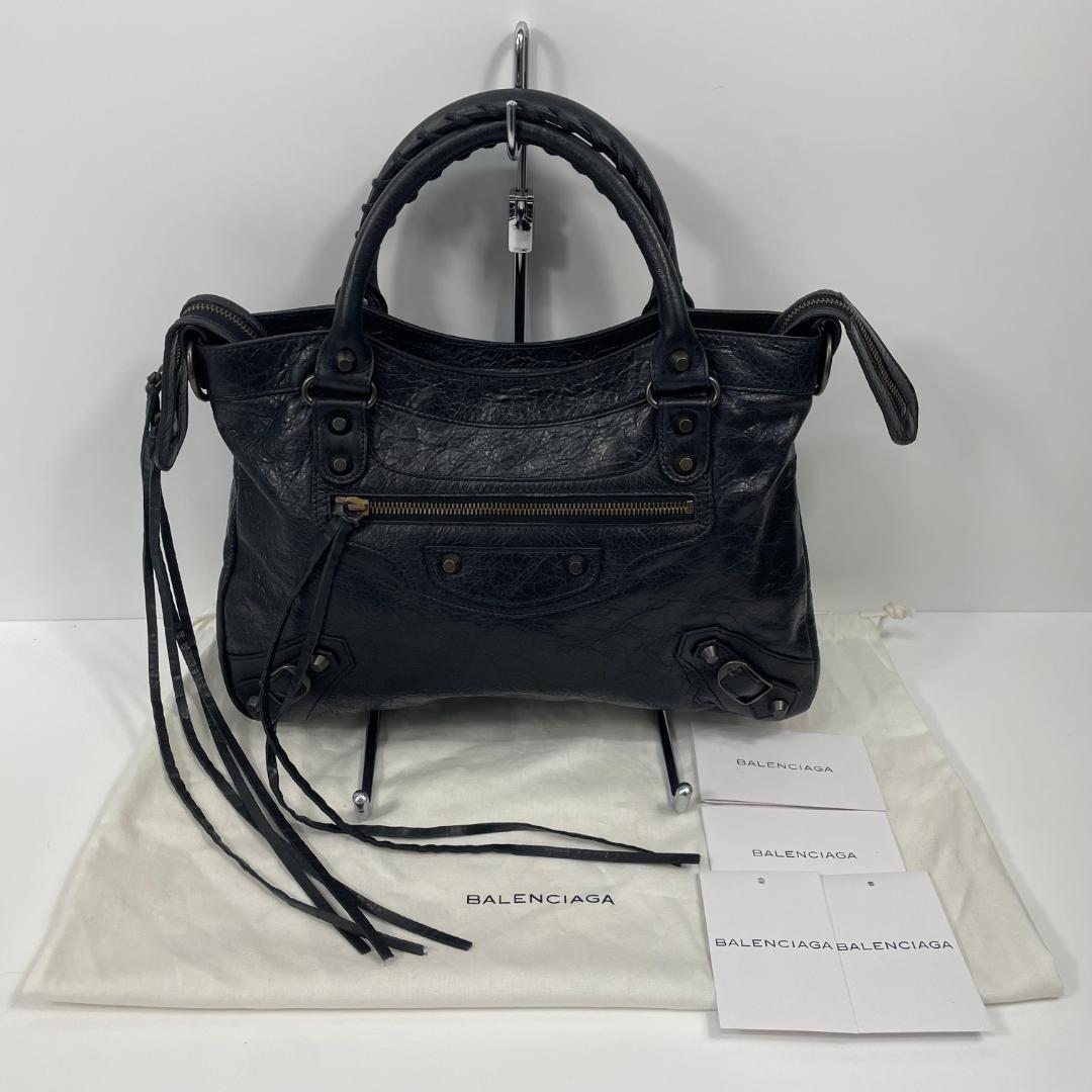 バレンシアガ 240579 クラシック タウン ハンドバッグ MBZ144