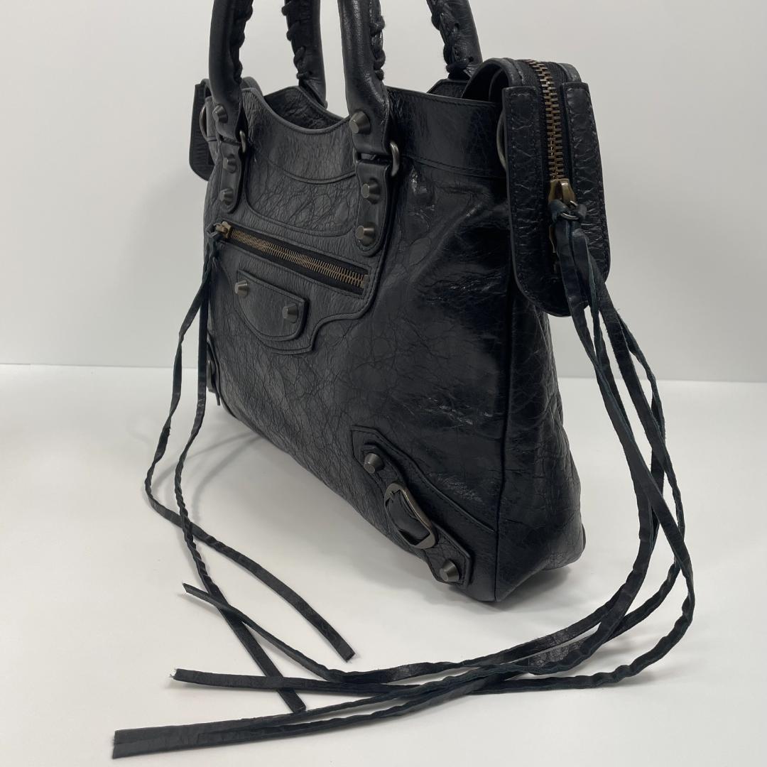 バレンシアガ 240579 クラシック タウン ハンドバッグ MBZ144