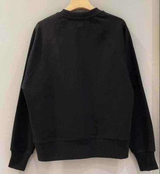 ✨新品✨ ami paris アミパリ 黒 トレーナー　サイズ L