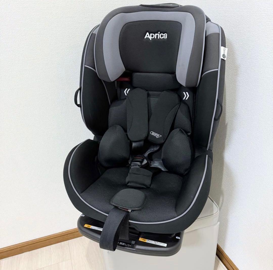 【☆極美品☆】アップリカ☆ジュニアシート☆フォームフィットisofix☆