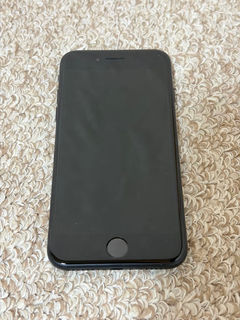 iPhoneSE第3世代　256GB