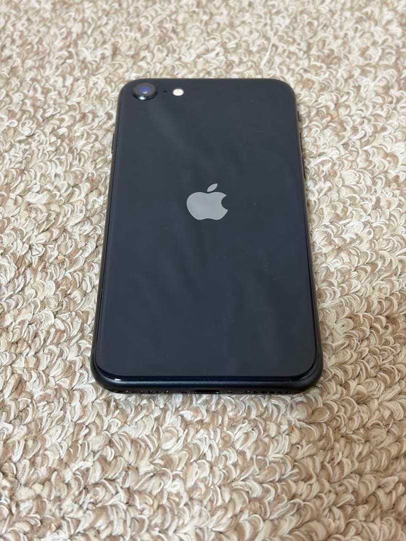 iPhoneSE第3世代　256GB