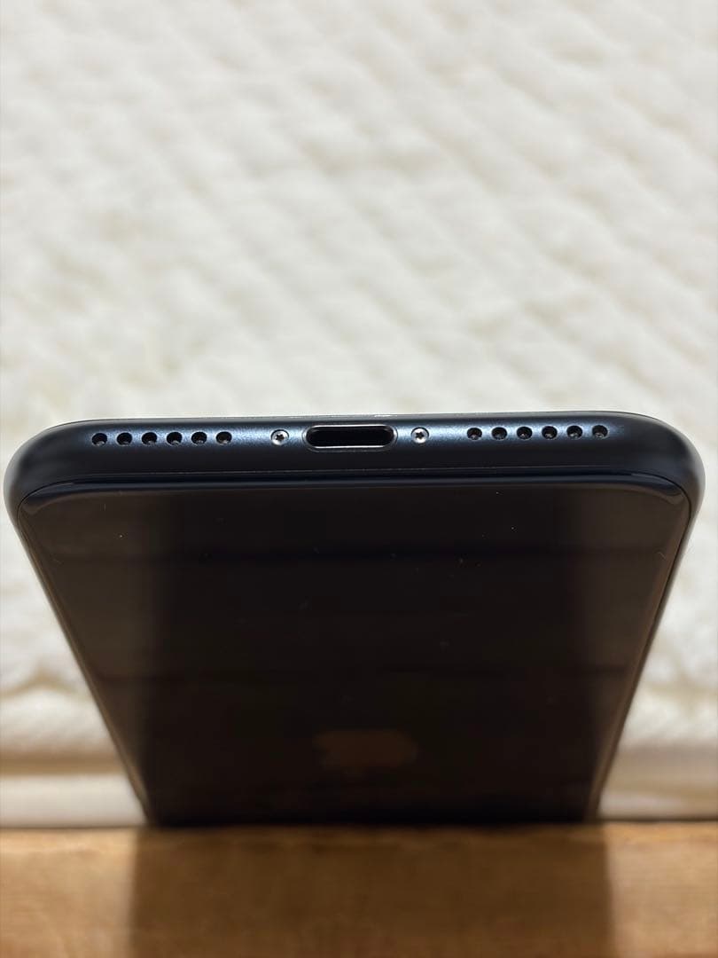 iPhoneSE第3世代　256GB