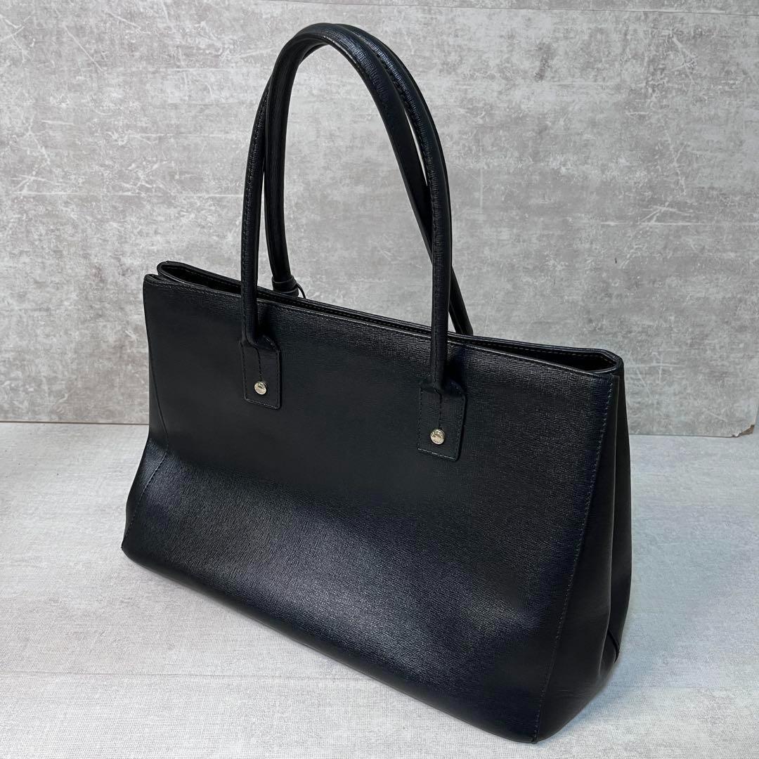 t31【美品】フルラ ビジネス トート バッグ A4サイズ ショルダー 入手困難