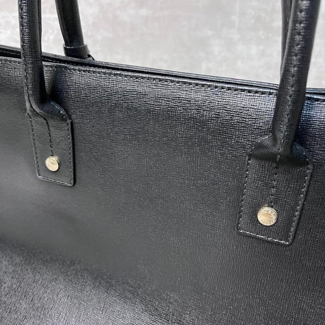 t31【美品】フルラ ビジネス トート バッグ A4サイズ ショルダー 入手困難