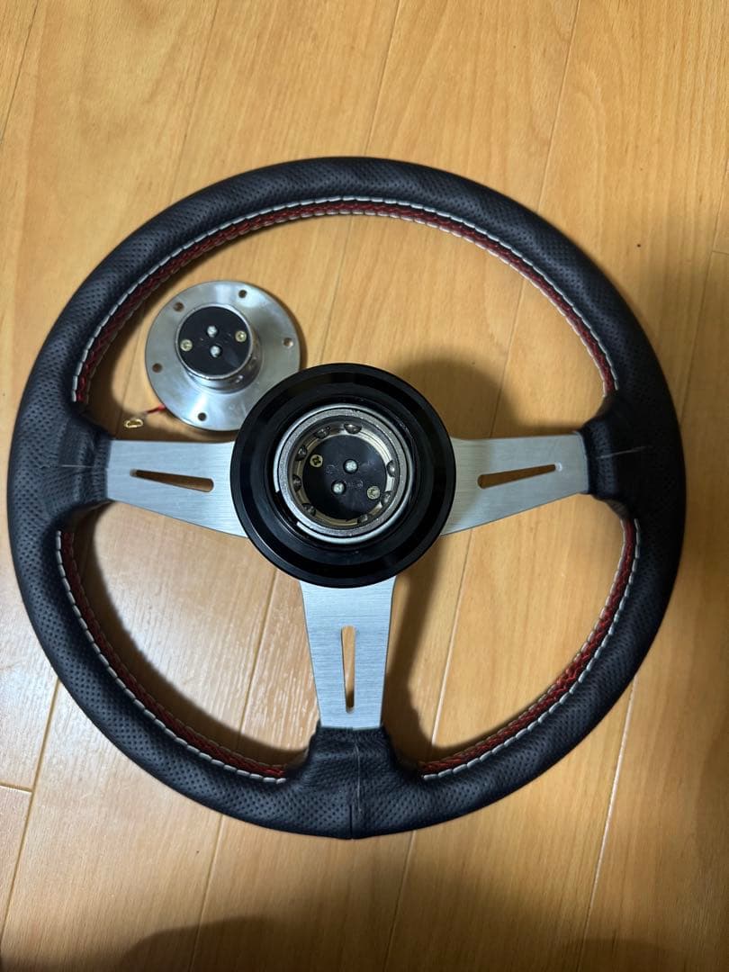 ND ナルディ ステアリング ハンドル本体 (ホーン、クイックリリース付き)