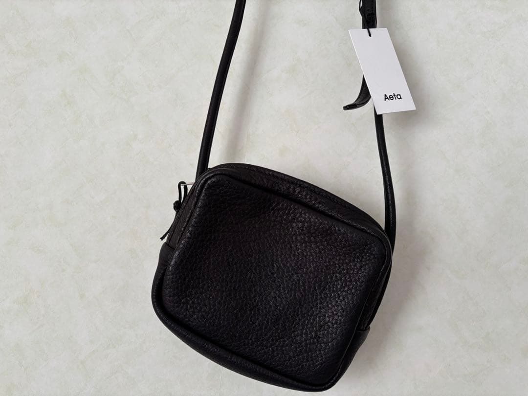 aeta DA108 スクエアショルダーバッグ