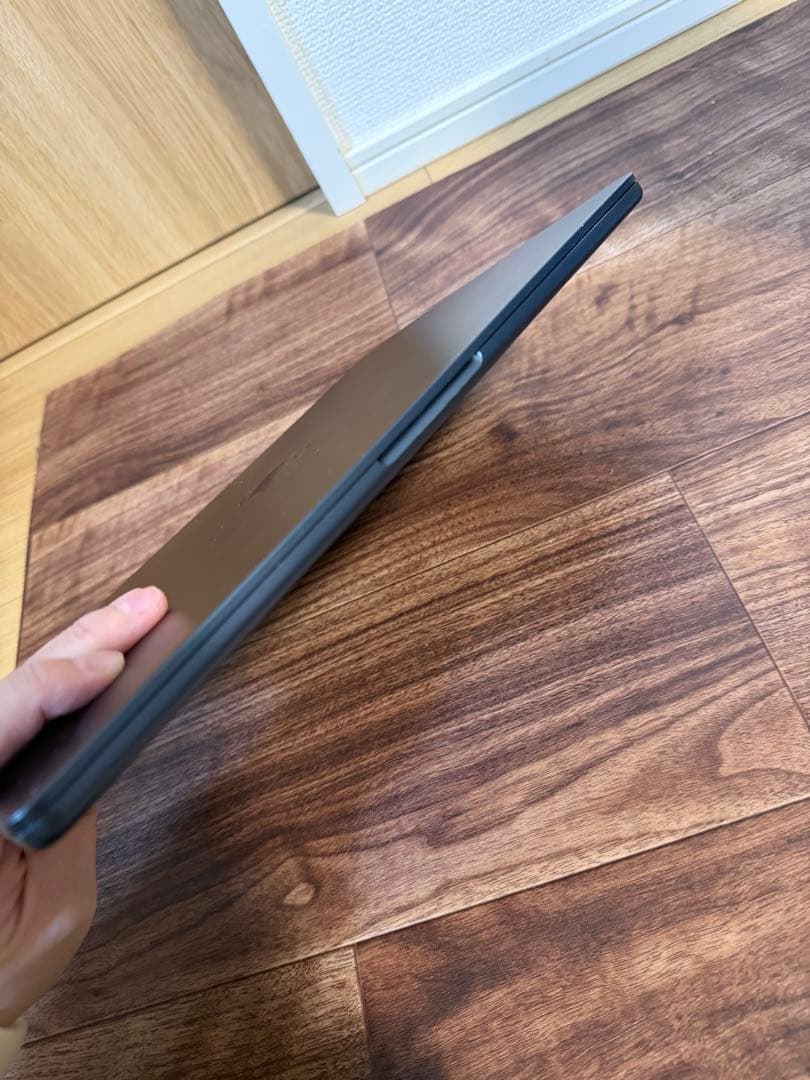 macbook air m2 充電器付き おまけカバー付き！