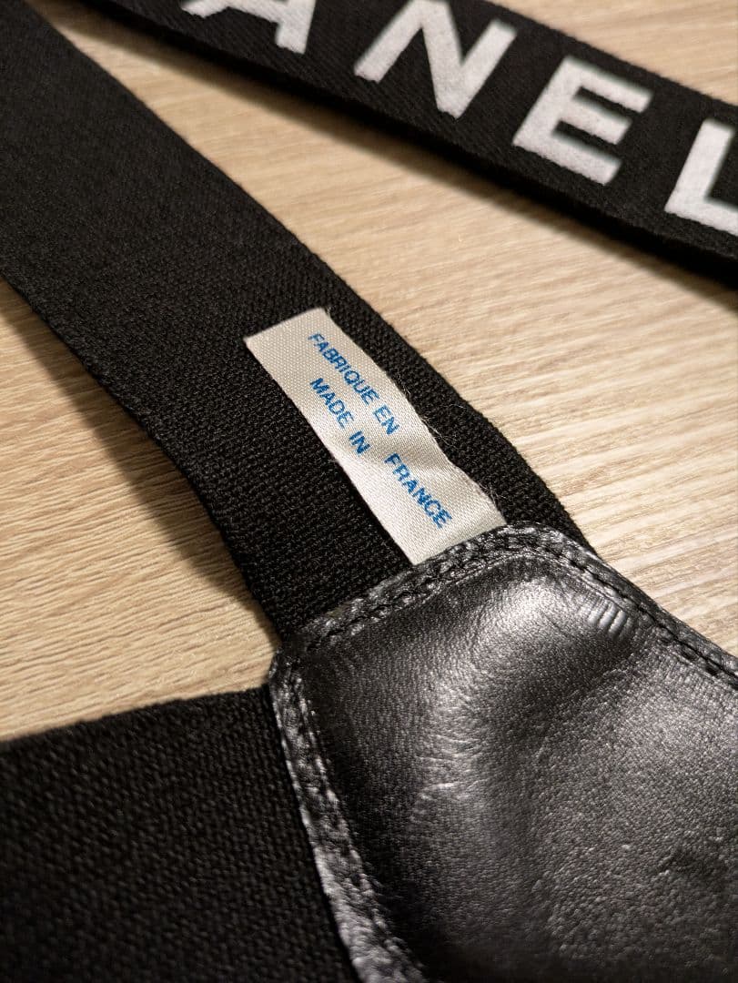 CHANEL ロゴ入りサスペンダー ブラック