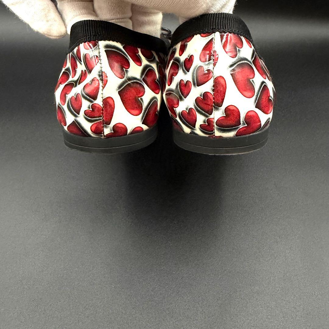 極美品　PRADA ハート柄 フラットシューズ　エナメル　24㎝　箱付き
