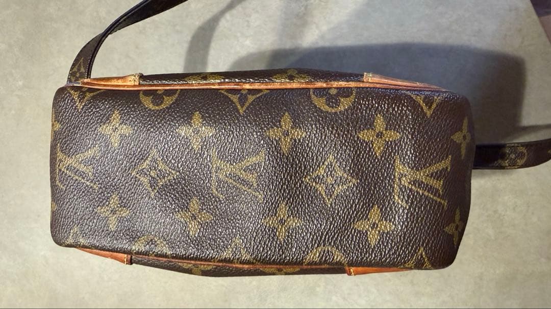 ルイ・ヴィトン ショルダーバッグ LOUIS VUITTON ダヌーブ