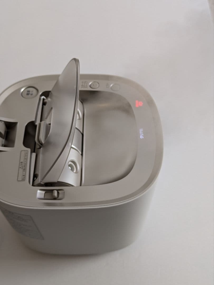 三下さん用　展示品　パナソニック ナノケア スチーマー EH-SA0B