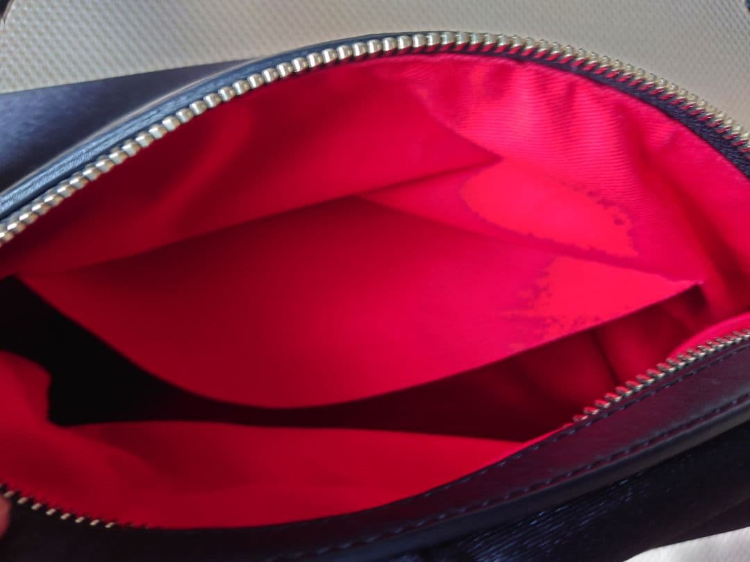 Kawa-Kawa 日本製WETボディバッグ　ブラックM