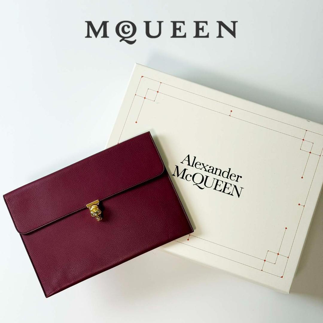 アレキサンダーマックイーン スカル クラッチバッグ