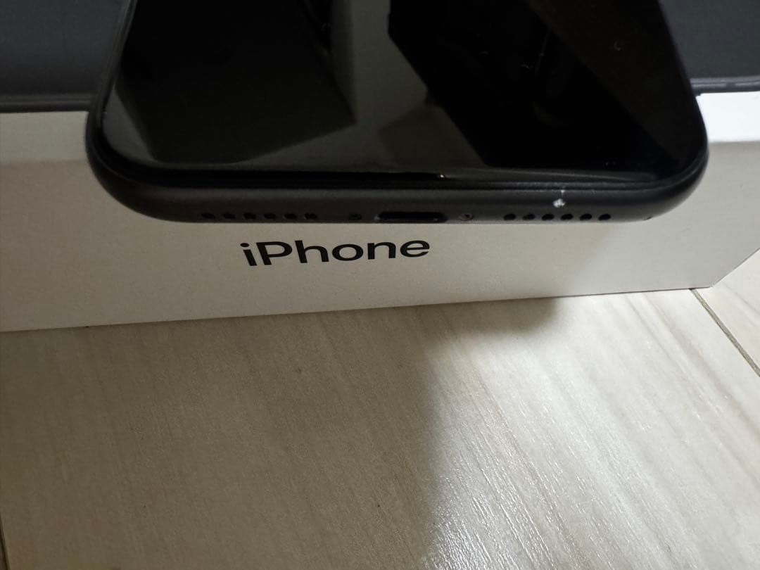 iPhone 11 ブラック 128 GB SIMフリー