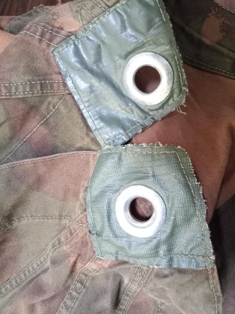 【希少】ハンガリー軍　テントシート2枚組　ハリケーン迷彩　軍幕テント