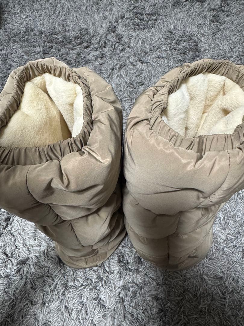 UGG レッグウォーマー ベージュ