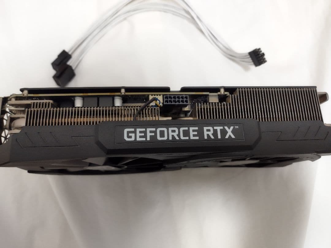 RTX3070 12ピン変換アダプター付き