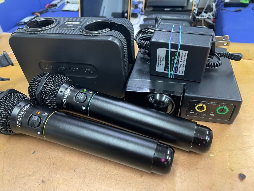オーディオテクニカ製赤外線ワイヤレスマイクセット　CR701+CLM7000