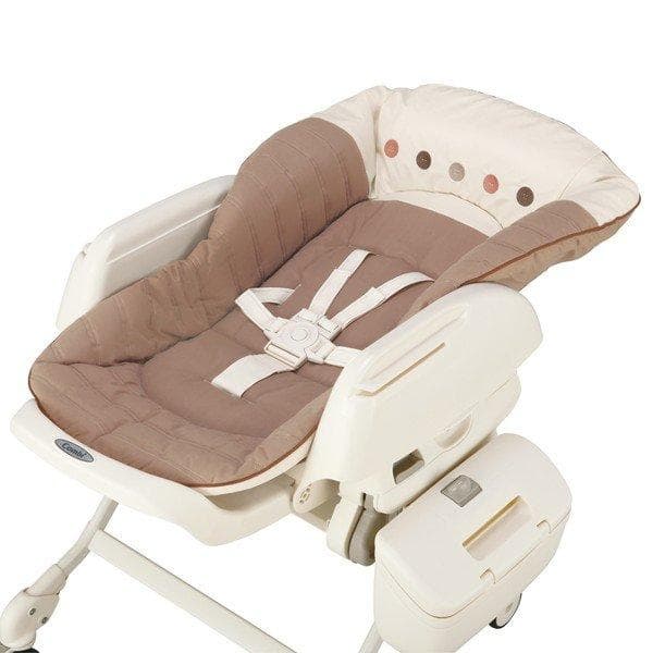 新品Ｃｏｍｂｉネムリラオートスウィング電動ラックハイローチェア新生児簡易ベッド