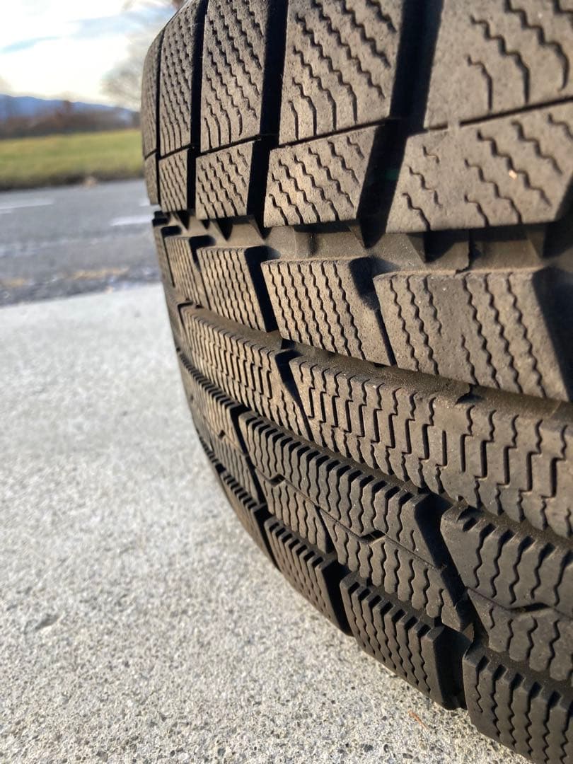 プジョー3008 TOYO 18インチ タイヤ・ホイールセット