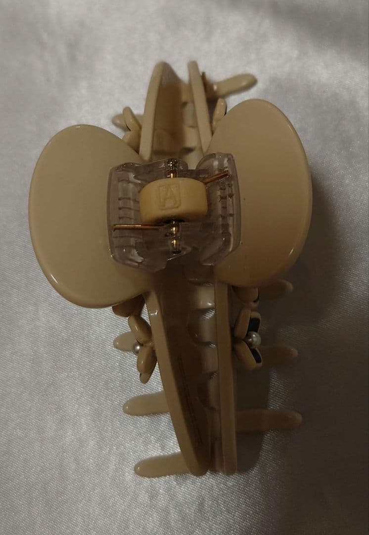 アレクサンドルドゥパリ　フラワーモチーフクリップ