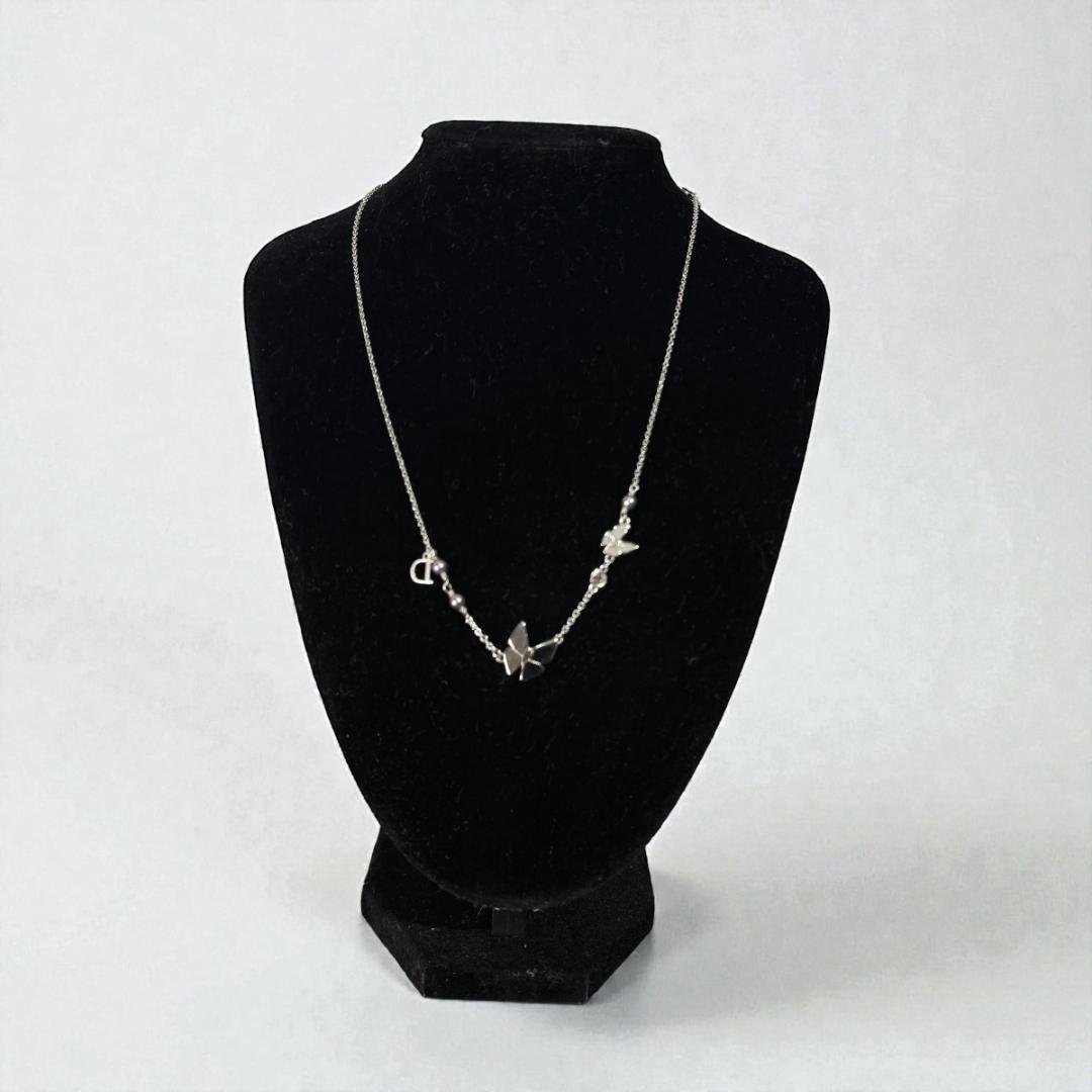 Christian Dior　バタフライモチーフ ネックレス シルバー系