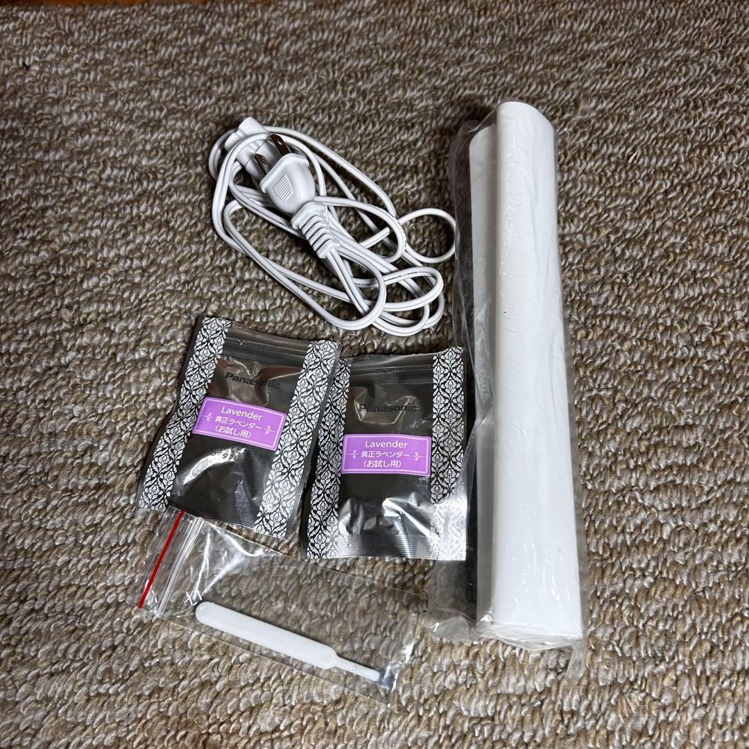 未使用級 Panasonic スチーマーナノケア　EH-CSA97-P ピンク