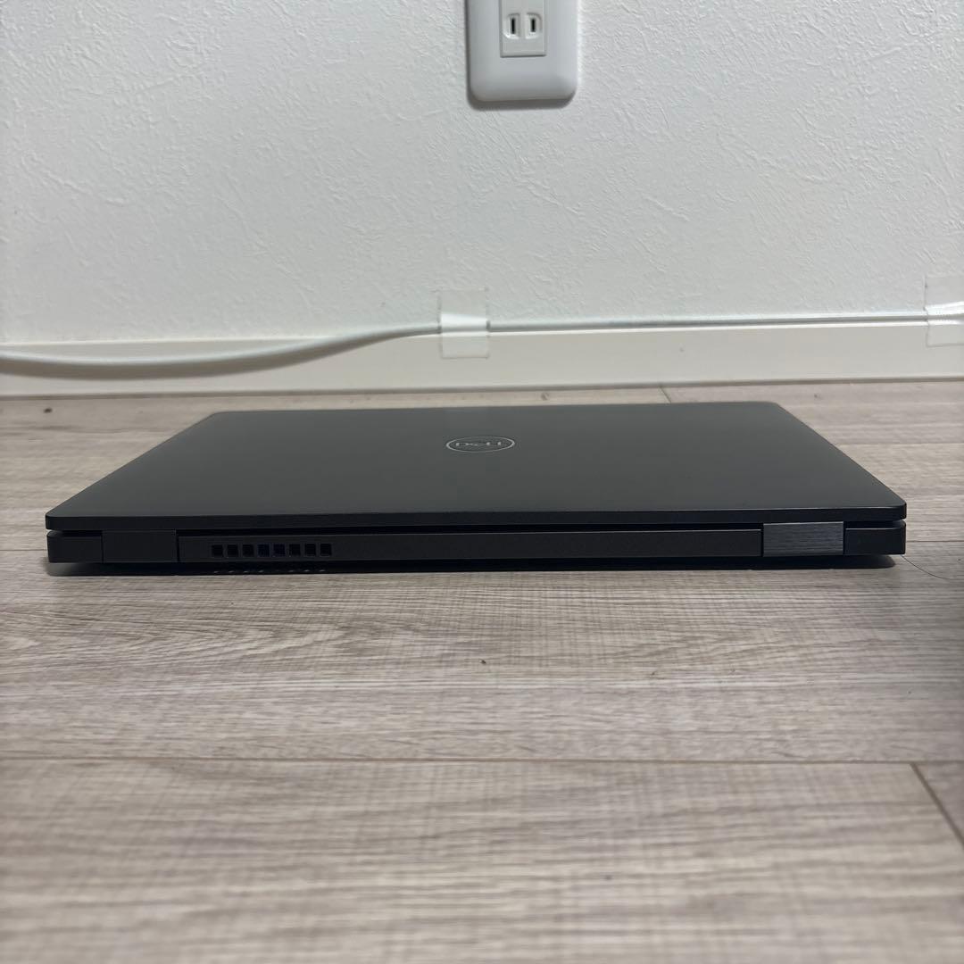 美品❗️DELLノート型パソコン16GB SSD256 GB