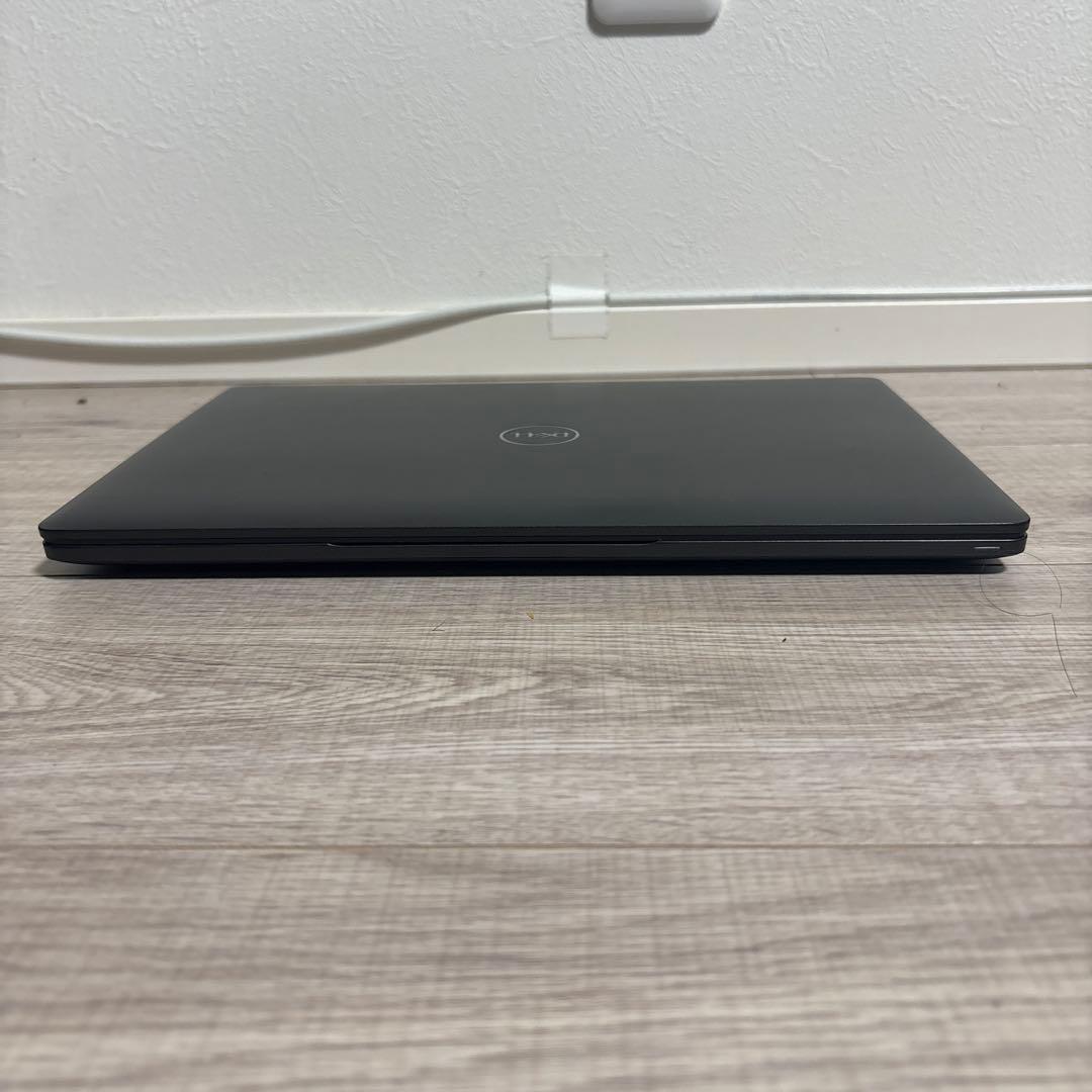 美品❗️DELLノート型パソコン16GB SSD256 GB