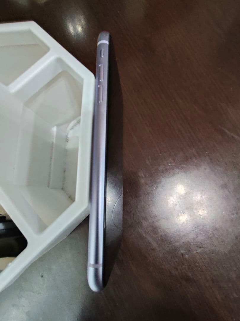 K*z様 【再出品】iPhone11 64GB パープル