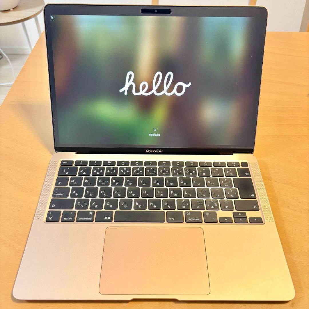 MacBook Air 《Apple M1チップ搭載13インチ》