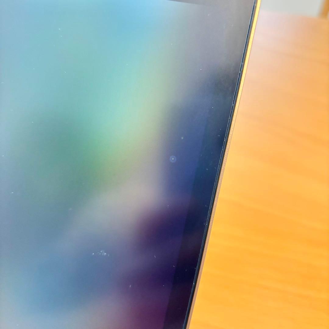 MacBook Air 《Apple M1チップ搭載13インチ》